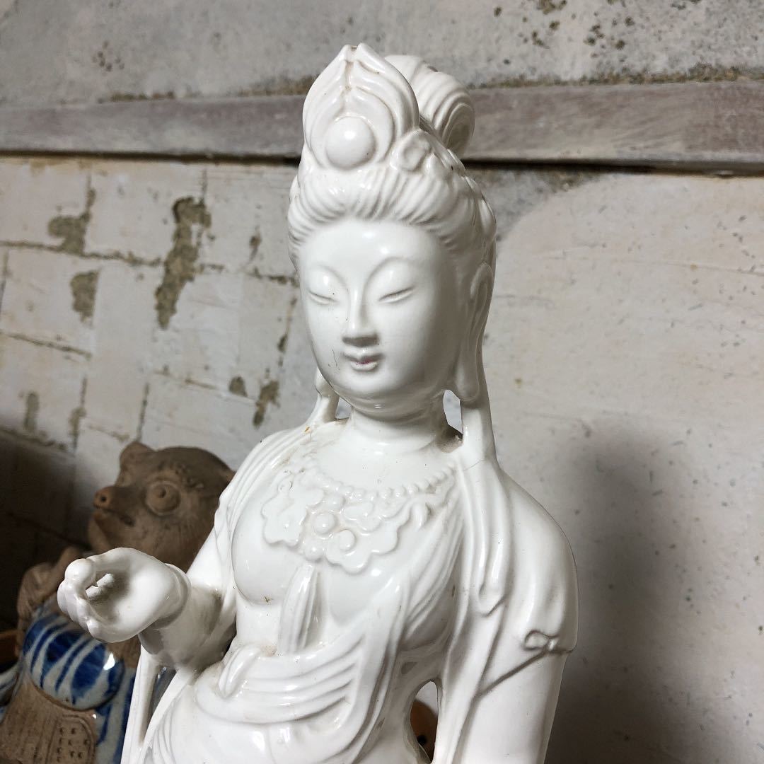 畑瀬武右エ門 鍋島白磁 観音蔵 仏像