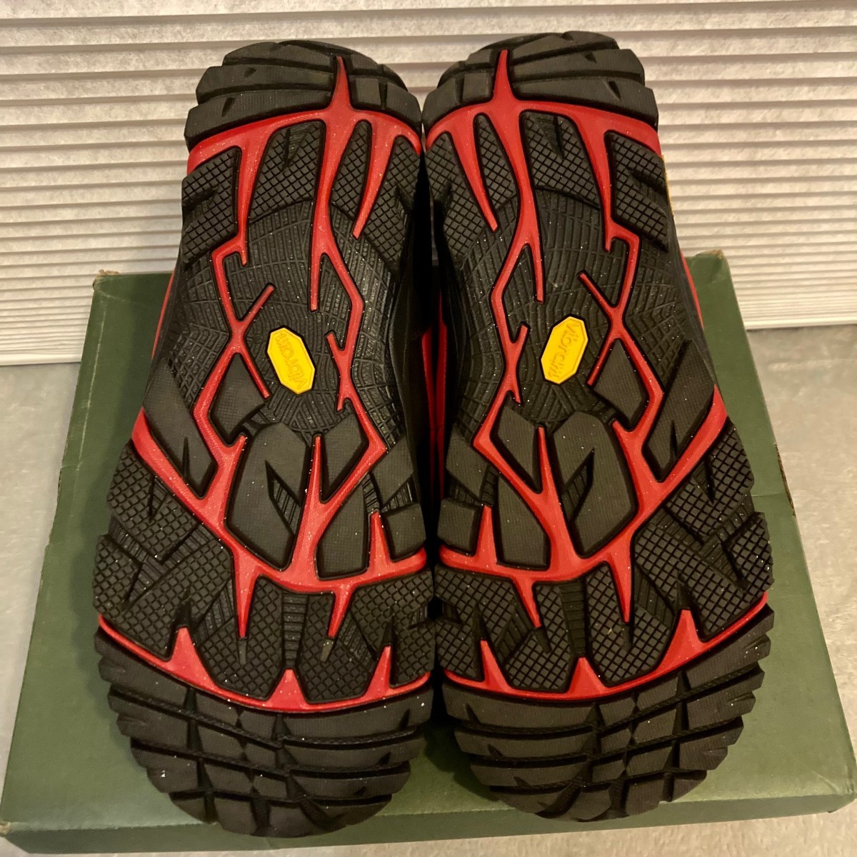 新品 DANNER ダナー フレッド 赤 ミドル スノーブーツ ビブラムソール