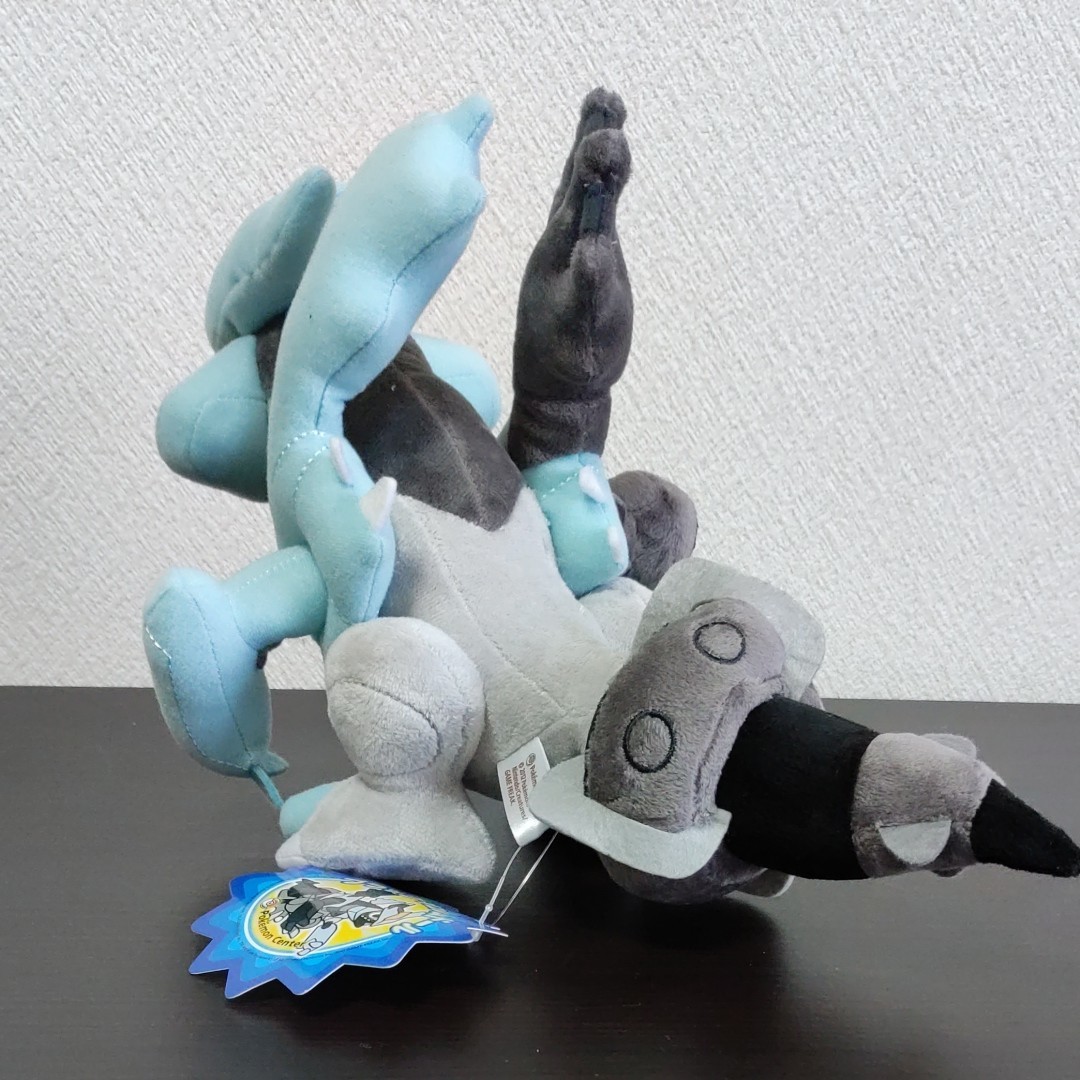 ポケモンセンター オリジナル ぬいぐるみ ブラックキュレムドール