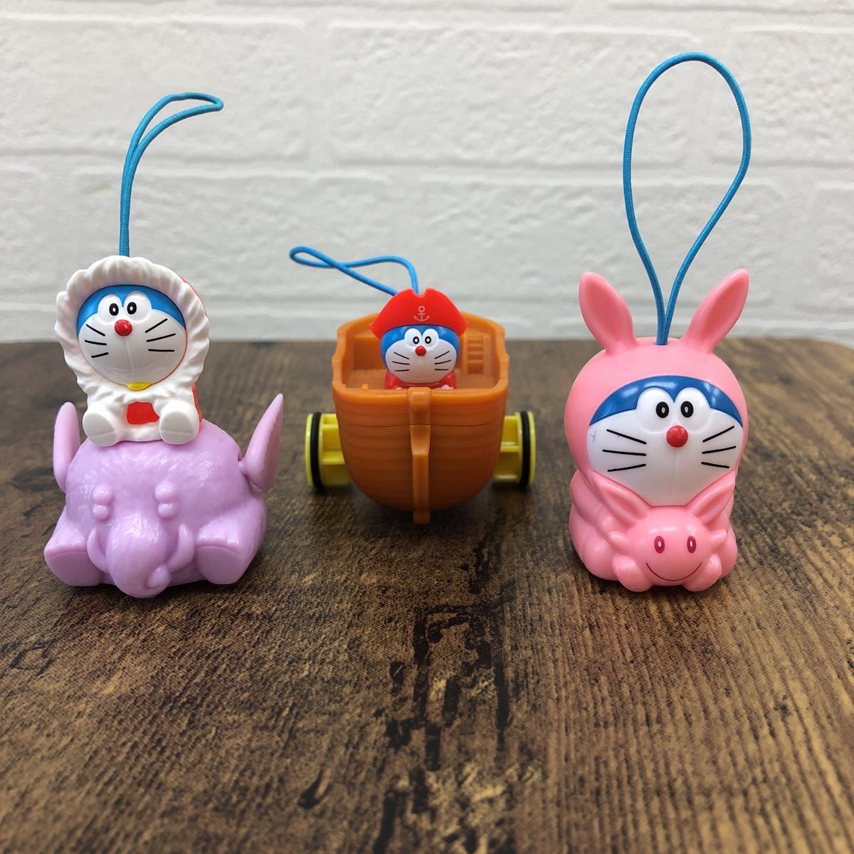 Yahoo!オークション - ドラえもん チョロQ 映画おまけ品 3個セット