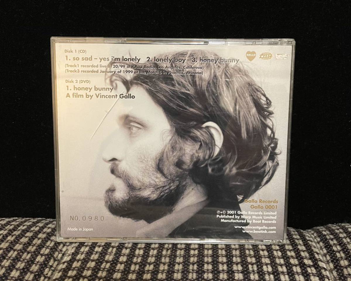 Yahoo!オークション - 【レア】vincent gallo '' honey bunny '' ヴィ