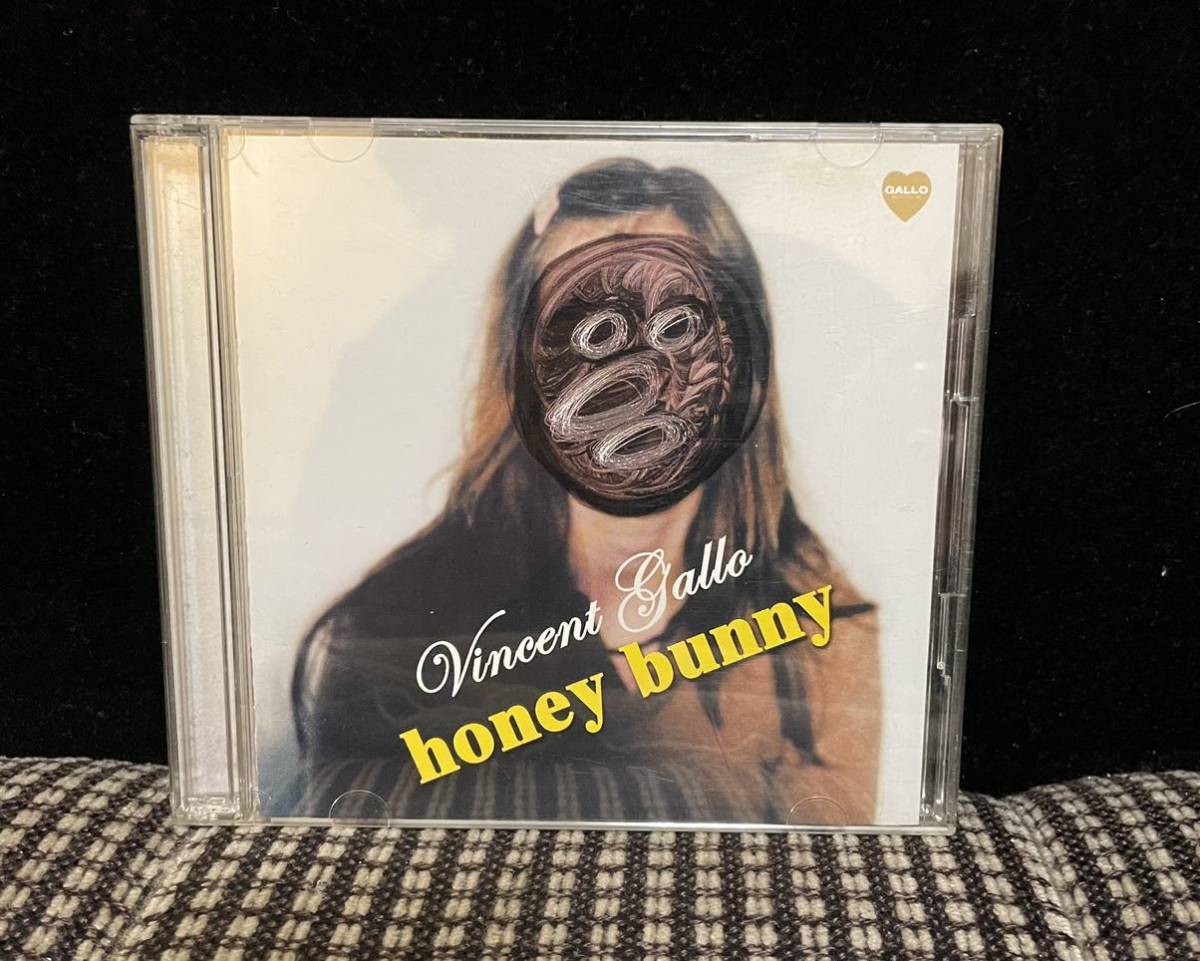Yahoo!オークション - 【レア】vincent gallo '' honey bunny '' ヴィ