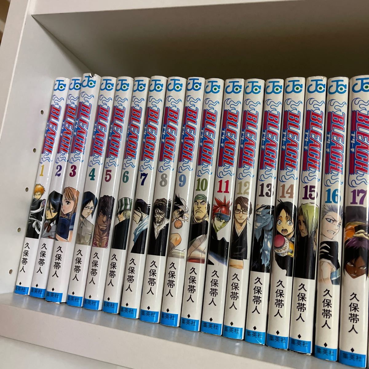 BLEACH (ブリーチ) 漫画全巻セット C ≪1〜74巻 （完結）≫｜Yahoo