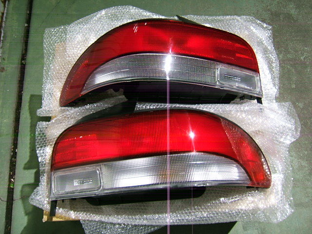 新品 純正 GC8 インプレッサ WRX STi テールライト テールランプ