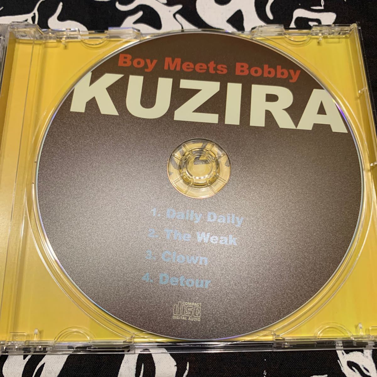 KUZIRA BOY MEETS BOBBY｜Yahoo!フリマ（旧PayPayフリマ）