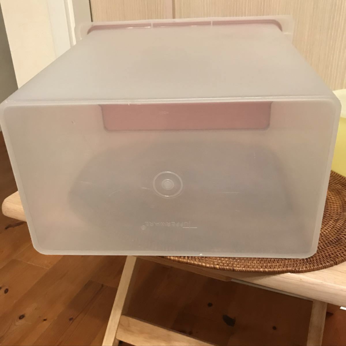 Tupperware タッパーウエア 10キロキーパー 米びつ 蓋付き 保存容器