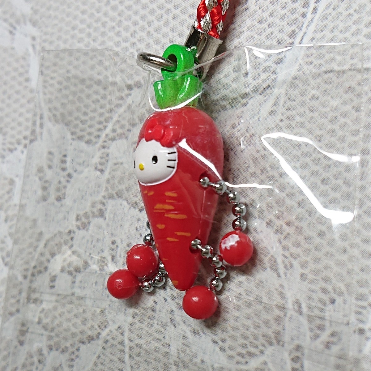 ご当地キティ 根付け 京都限定 京野菜・京人参（手足ぷらぷら）｜Yahoo