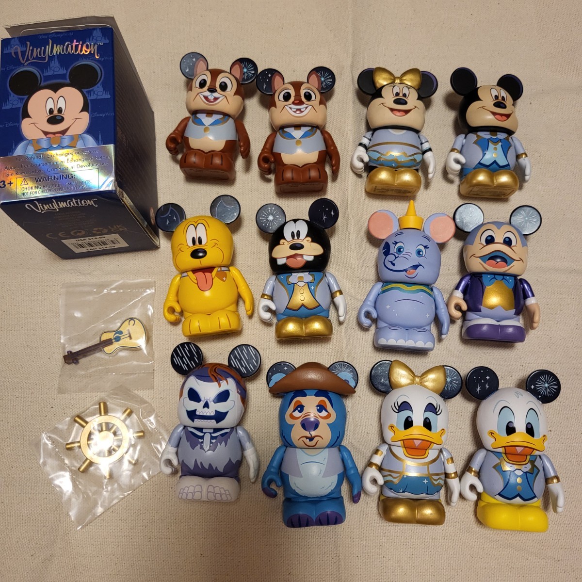 ディズニー、バイナルメーション（白黒ミニー、ドナルド） バイナル