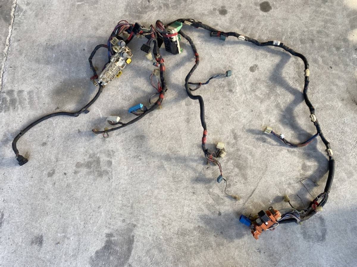 Yahoo!オークション - トヨタ AE86 レビン トレノ 前期 後期 メイ