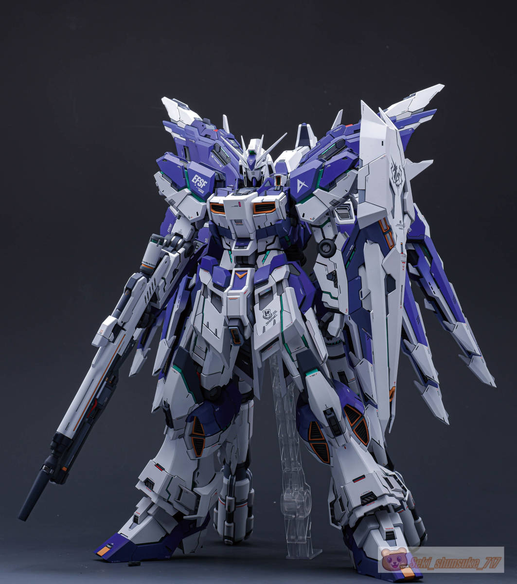 Yahoo!オークション - 【AOK Silveroaks】1/100 MG Hi-ν ガンダム 改