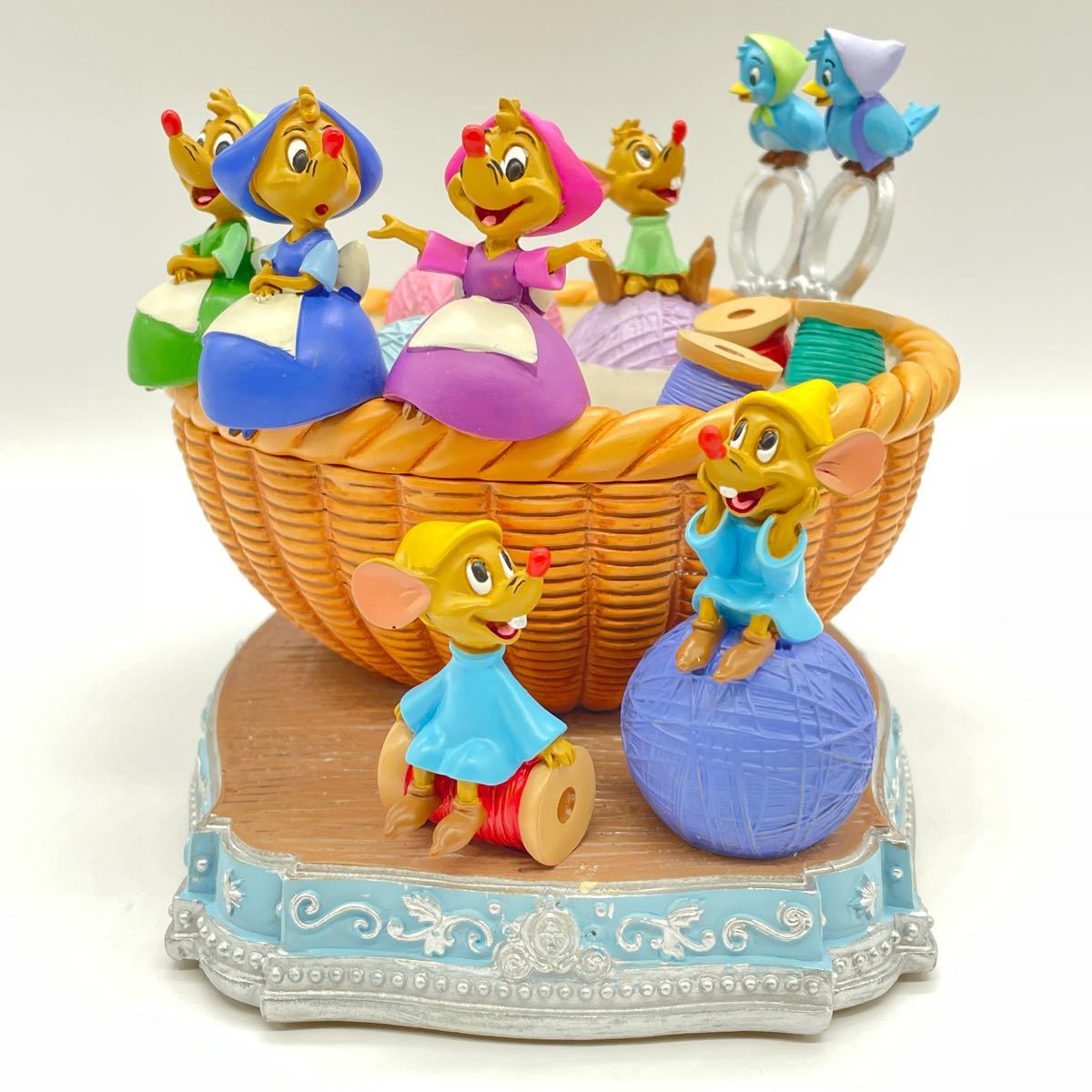 ディズニー シンデレラ フィギュア 小物入れ スージー パーラ｜Yahoo