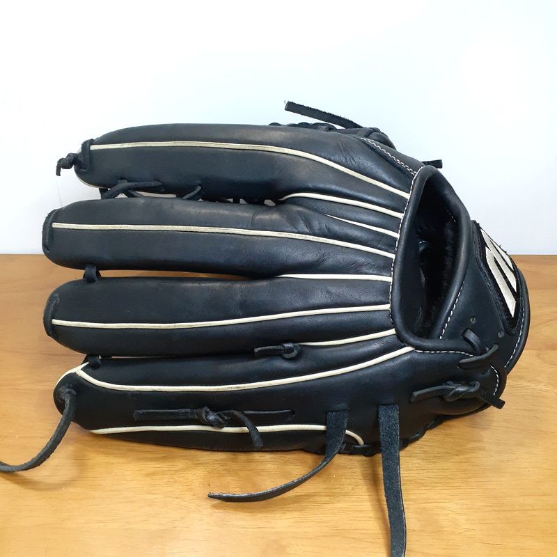 ミズノ イチローモデル プラチナラベル Mマーク MIZUNO 一般用大人