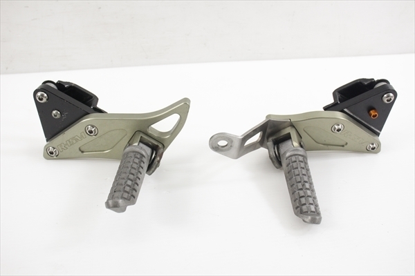 ☆フ545 ☆即決あり☆ アルミ削り出し バックステップ ZZR1100 ZXT10D