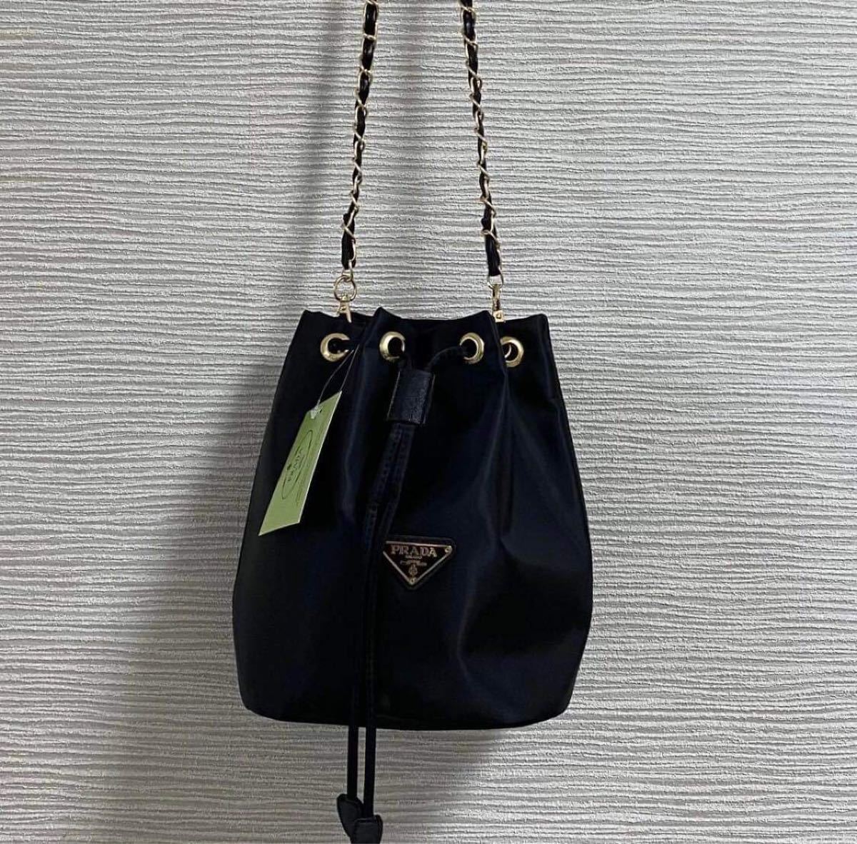 プラダ ノベルティ 巾着ポーチ｜Yahoo!フリマ（旧PayPayフリマ）