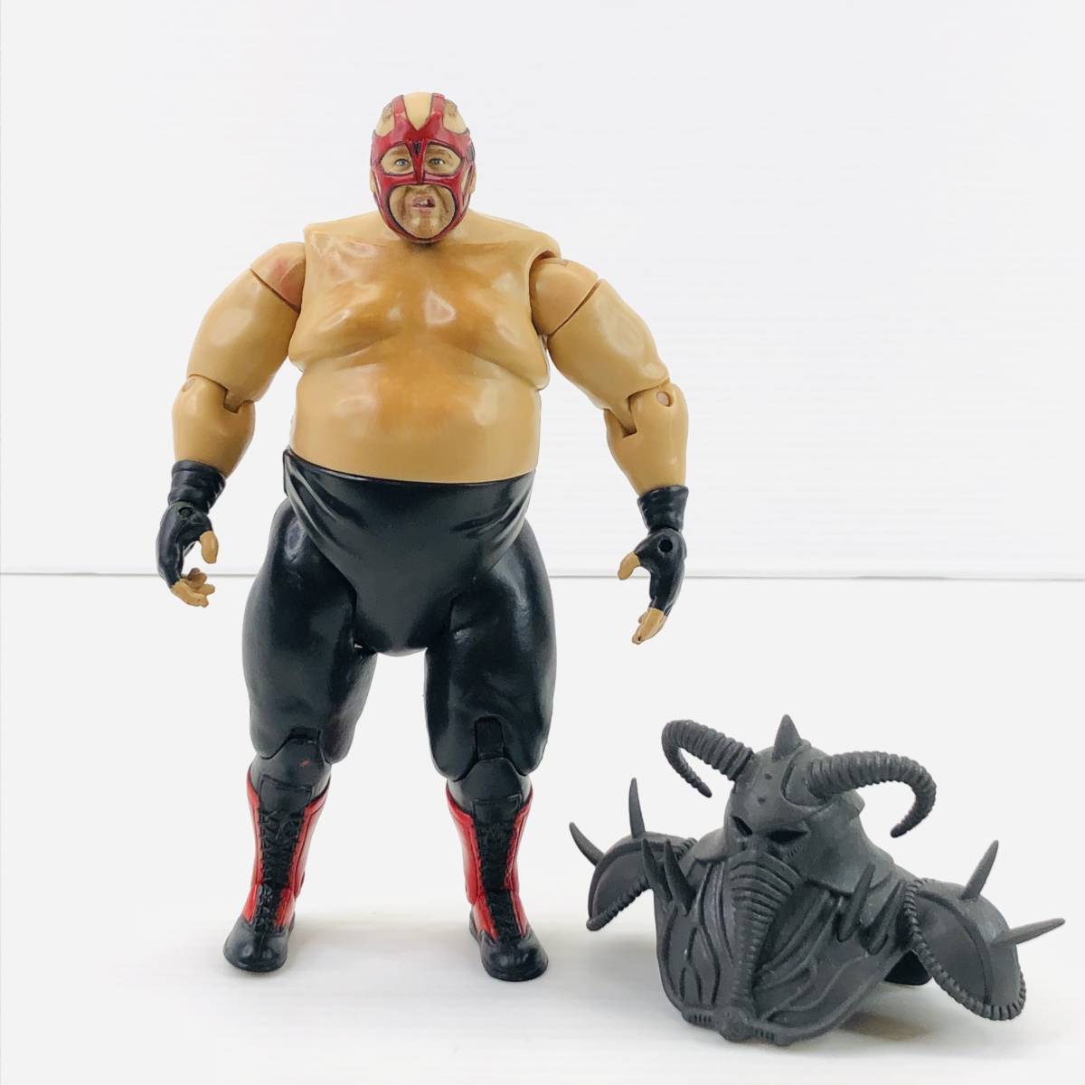 Yahoo!オークション - JAKKS WWE 甲冑 ビックバン・ベイダー 可動フィ