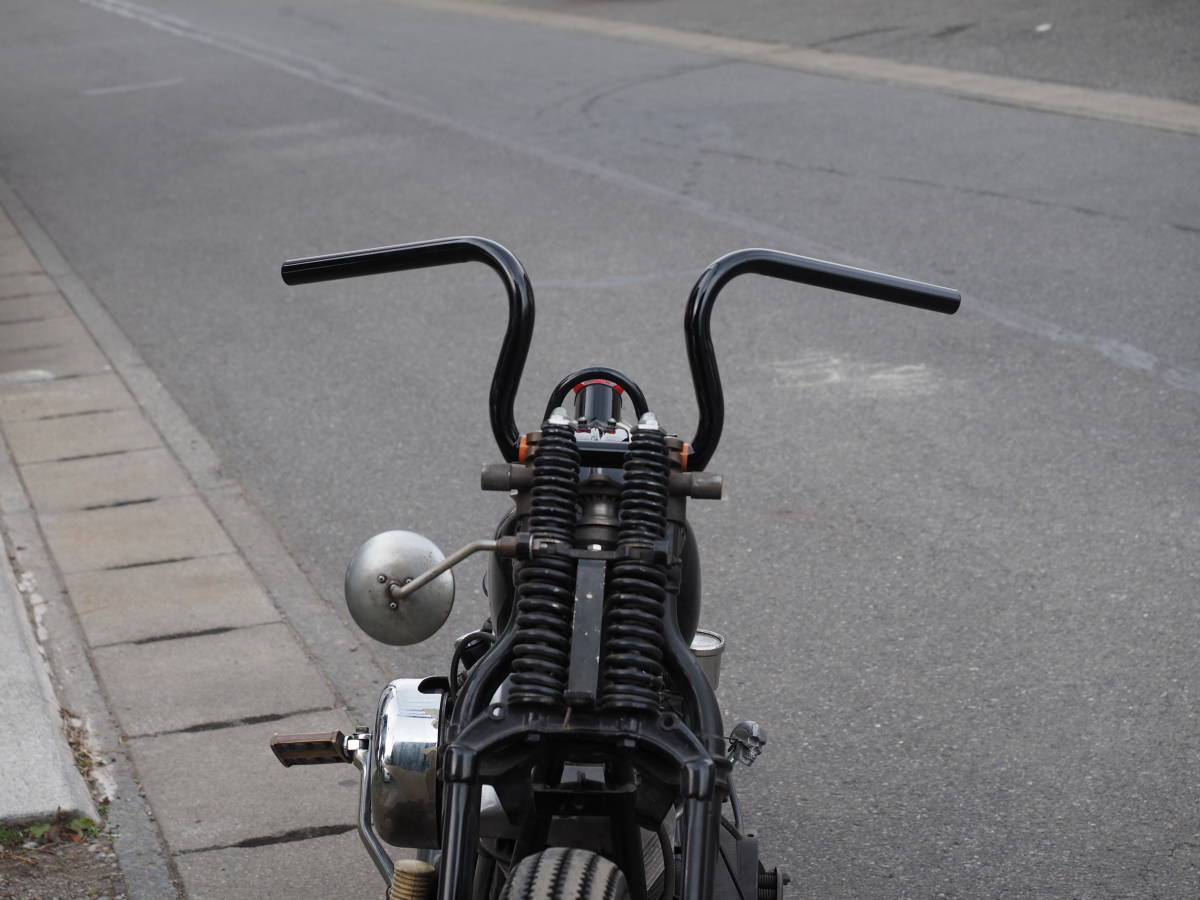 送料無料 ナローアップライズハンドルバー 黒 配線凹みあり 1インチ