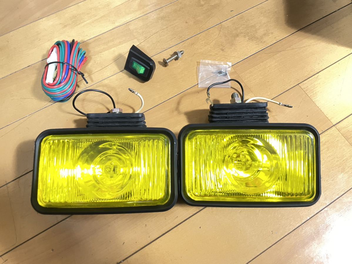 Yahoo!オークション - フォグランプ AE86 旧車など イエローフォグ pur