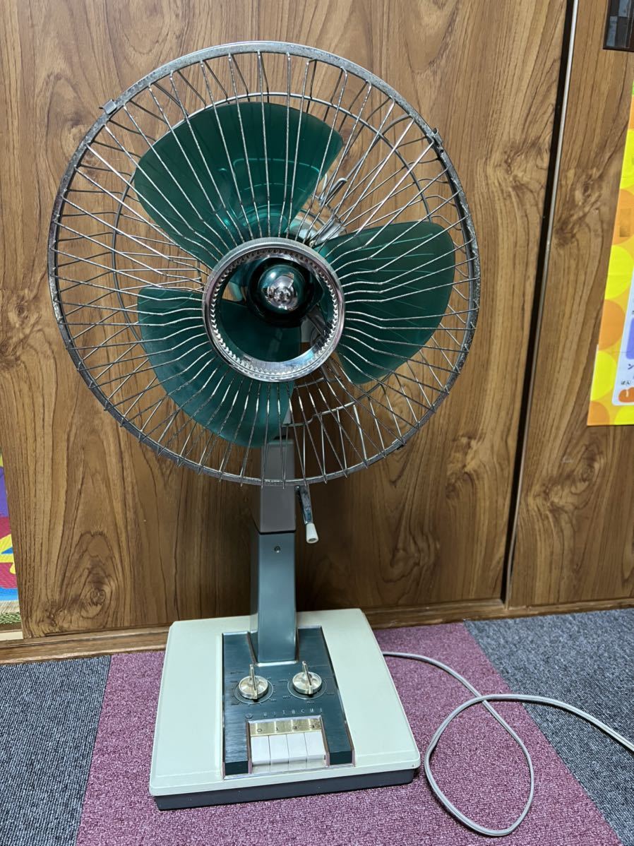 Yahoo!オークション - HITACHI 昭和レトロ 扇風機 1960年代ビンテージ