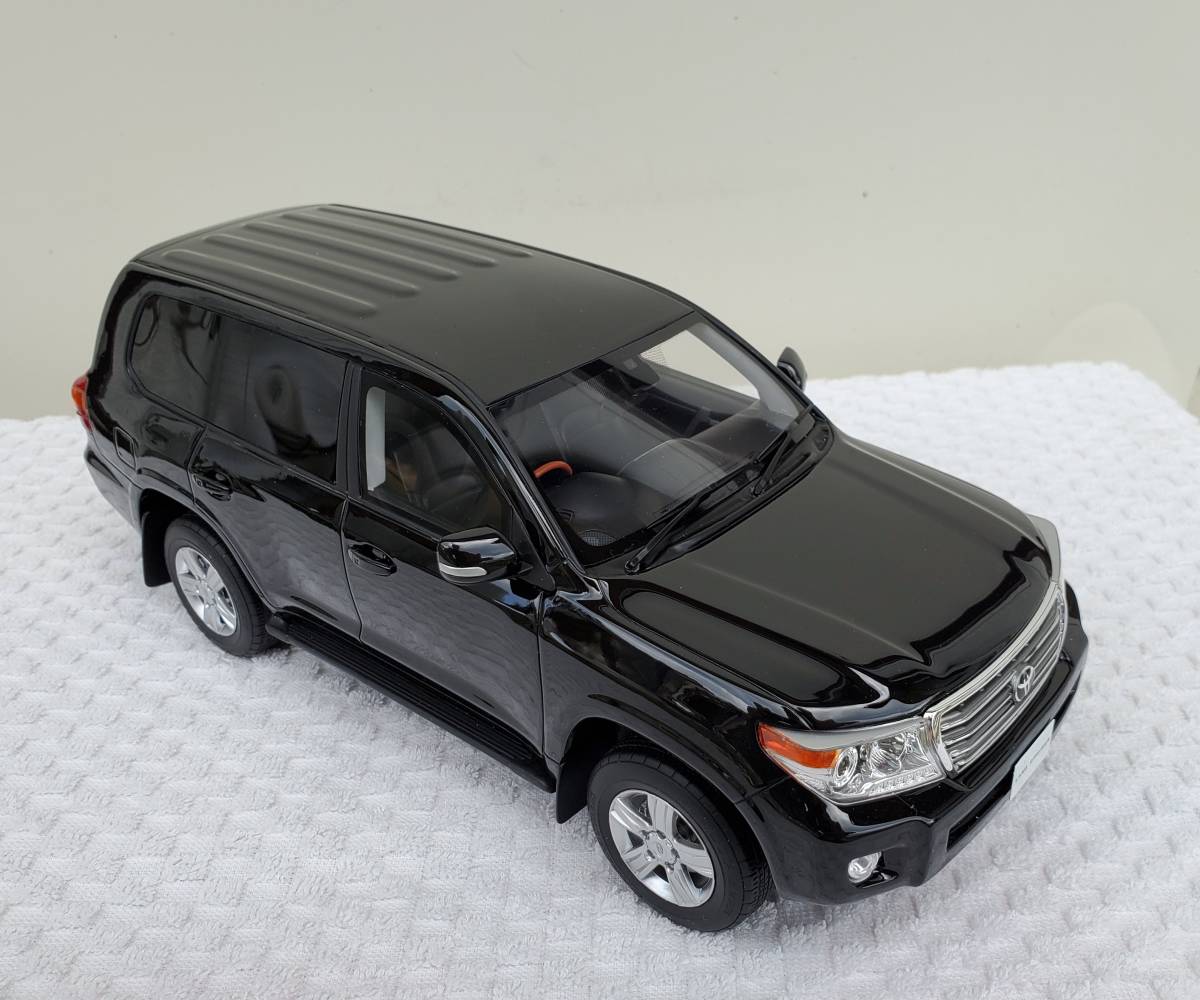 ミニカー 1⁄18 スバル BRZ GT 黄色 京商 限定予約商 未展示 京商 1/18