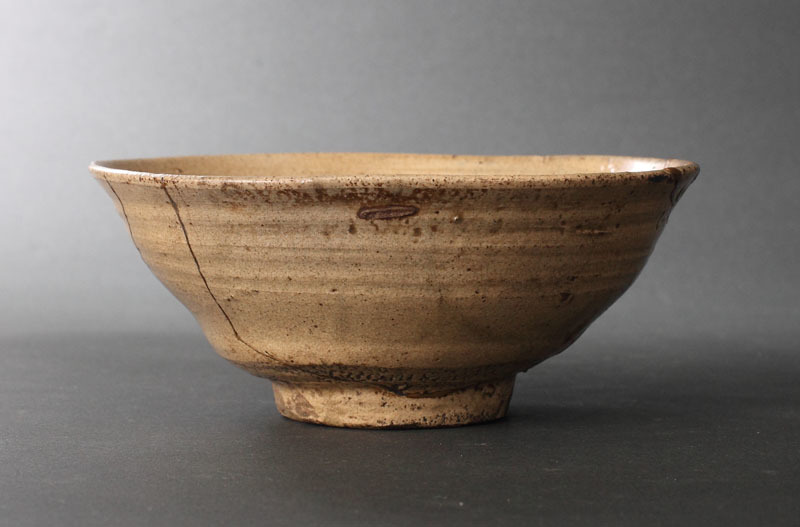 Yahoo!オークション - 時代 井戸脇茶碗(黄井戸茶碗 古美術 茶道具 茶碗