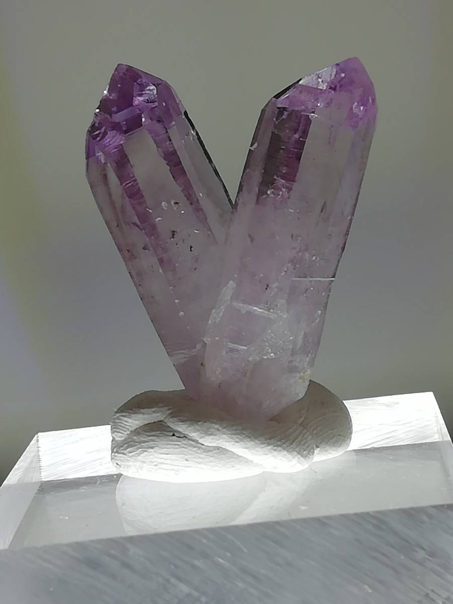 Yahoo!オークション - 国産鉱物 雨塚山 紫水晶 美品 宮城県白石市小原