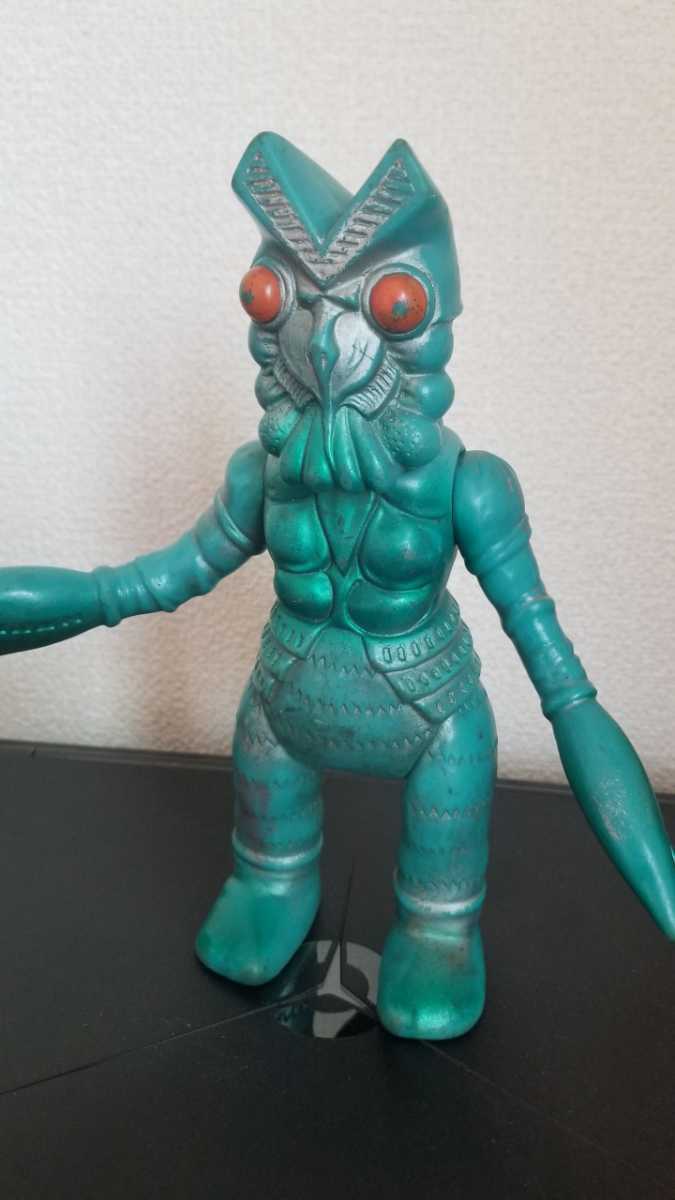 Yahoo!オークション - マルサン バルタン星人 水色成形 当時物 ソフビ