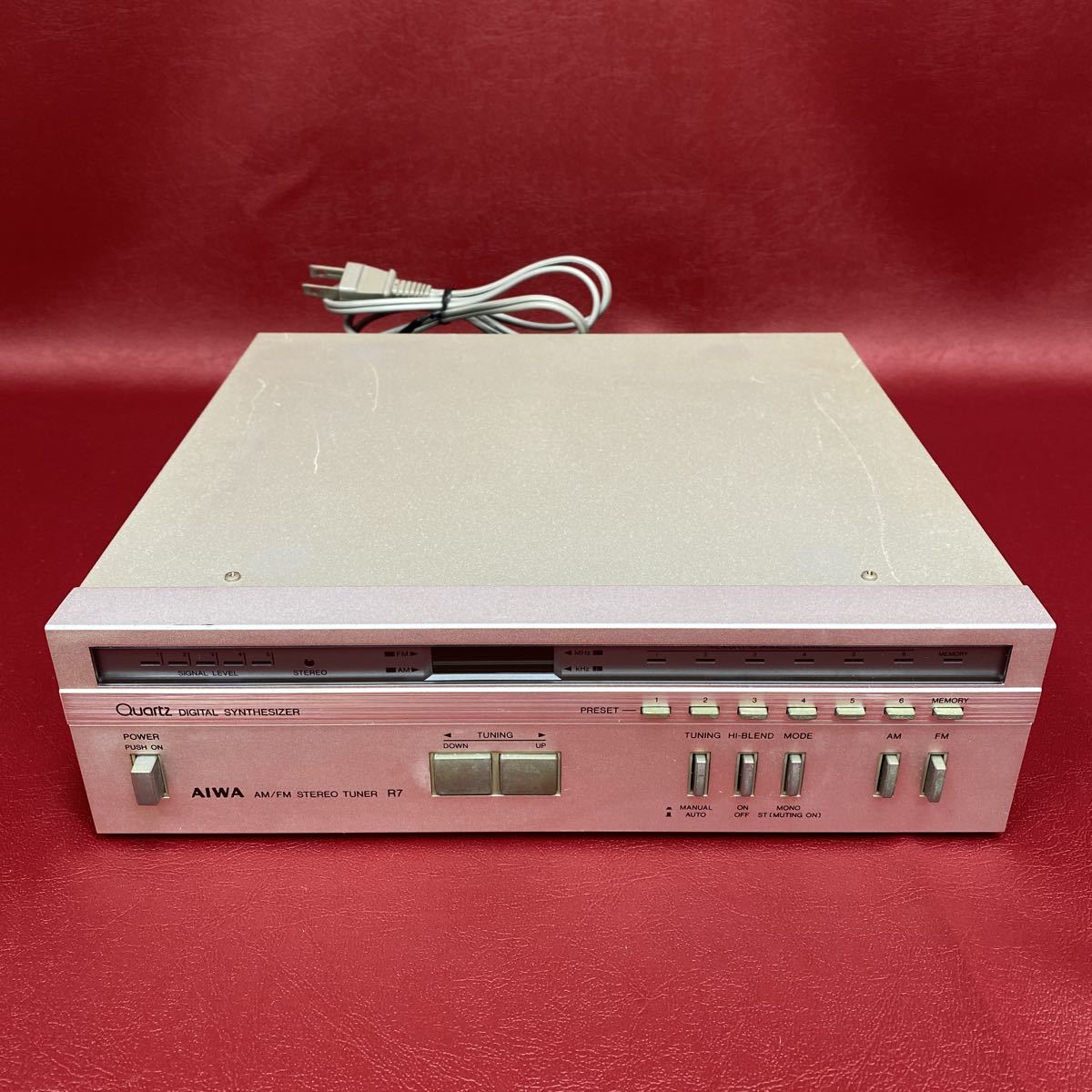 ◇通電確認済み◇AIWA アイワ R7 AM/FM ステレオチューナー item