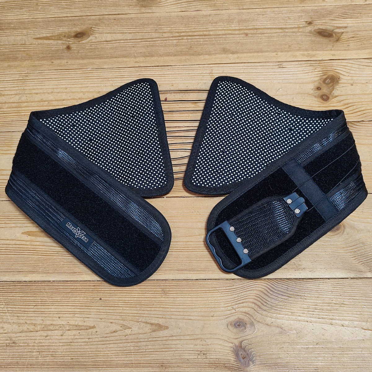 美品 マクソンギアブイ 骨盤ベルト ダイエット 骨盤矯正 腰痛 体感