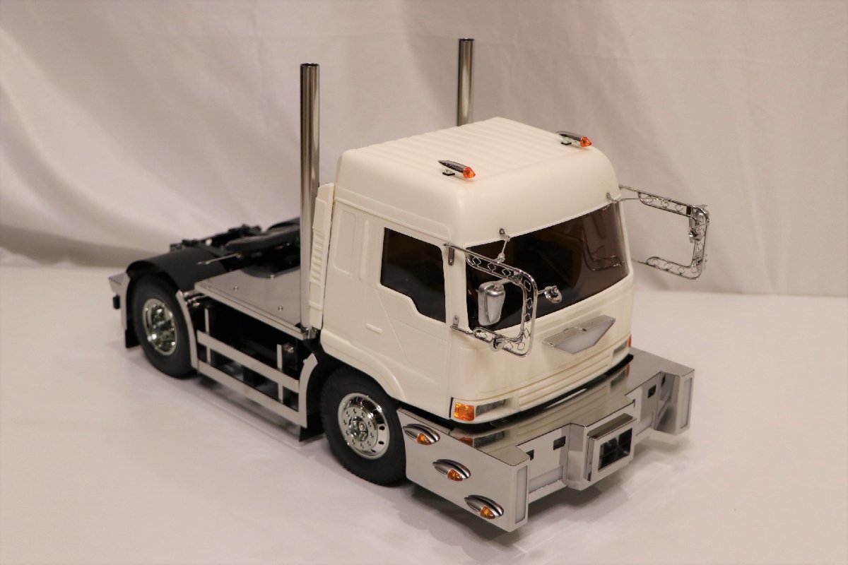 タイヤ1/14トレーラー改造デコトラ単車製作途中 タイヤ1/14トレーラー