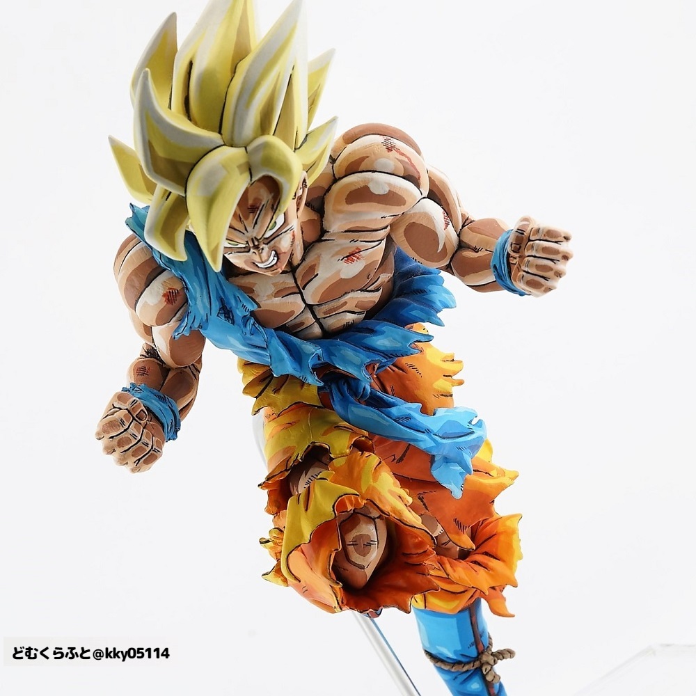 ドラゴンボールフィギュアアニバーサリースーパーサイヤ人孫悟空二次元