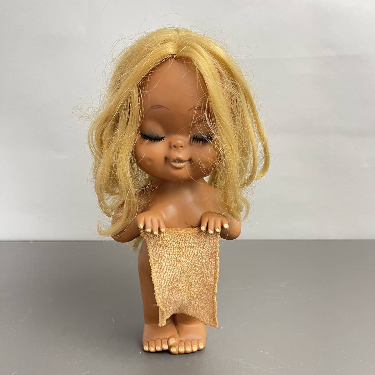 Yahoo!オークション - 昭和レトロ ヌード人形 ソフビ セクシードール