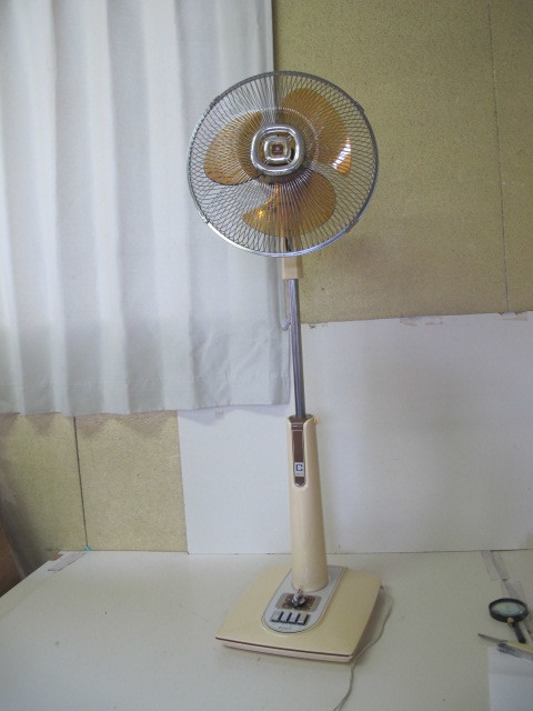 Yahoo!オークション - レトロSANYO 扇風機EF-A30GL ユースド品