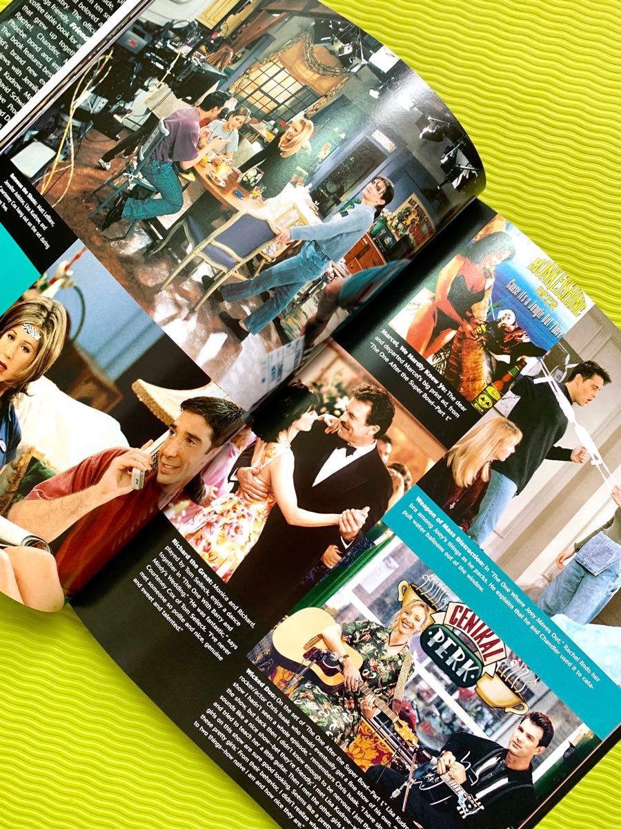 海外ドラマ フレンズ（FRIENDS）オフィシャル・ガイド 洋書（英語