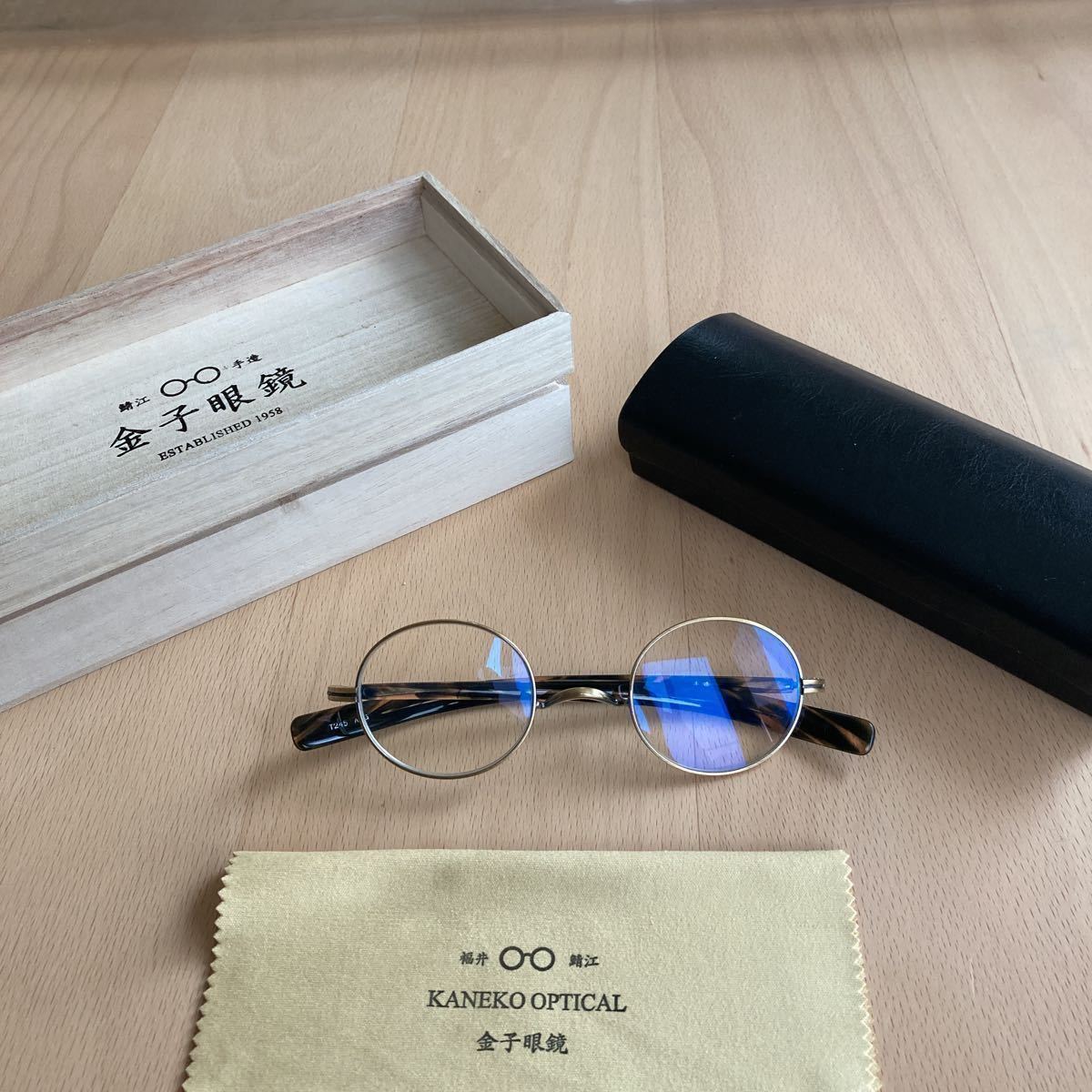 Yahoo!オークション - 金子眼鏡 恒眸作 T245 ATG 定価46 200円職人シリ