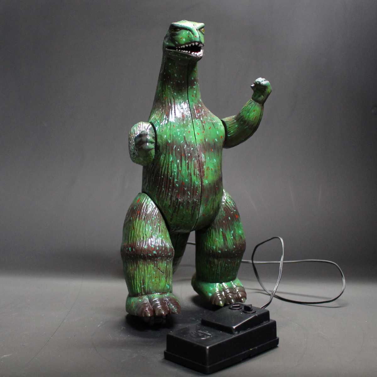 Yahoo!オークション - マルサン ゴジラ プラモデル リモコン 電動歩行