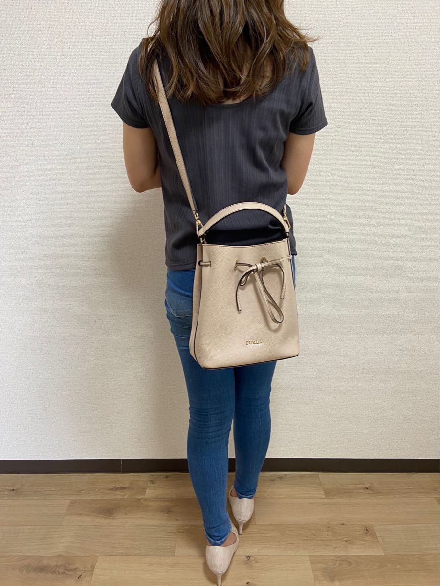 フルラ コスタンザ 巾着型 2wayバック｜Yahoo!フリマ（旧PayPayフリマ）