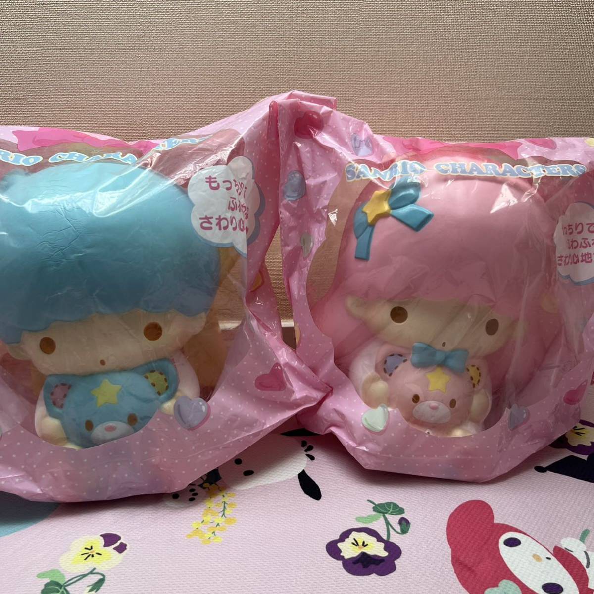 キキララ サンリオ リトルツインスターズ パフポフ スクイーズ