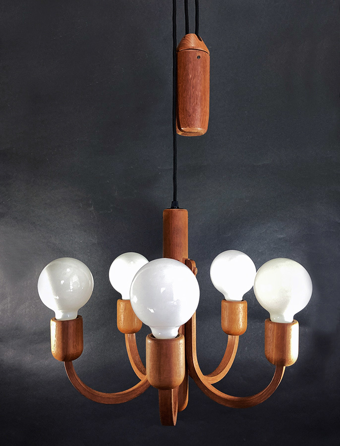 じゅん）独70年代DOMUS チーク無垢材 ヴィンテージ・5灯シャンデリア