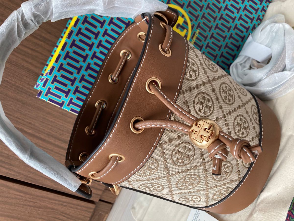 新品 トリーバーチ Tモノグラムジャガード ミニバケットバッグ