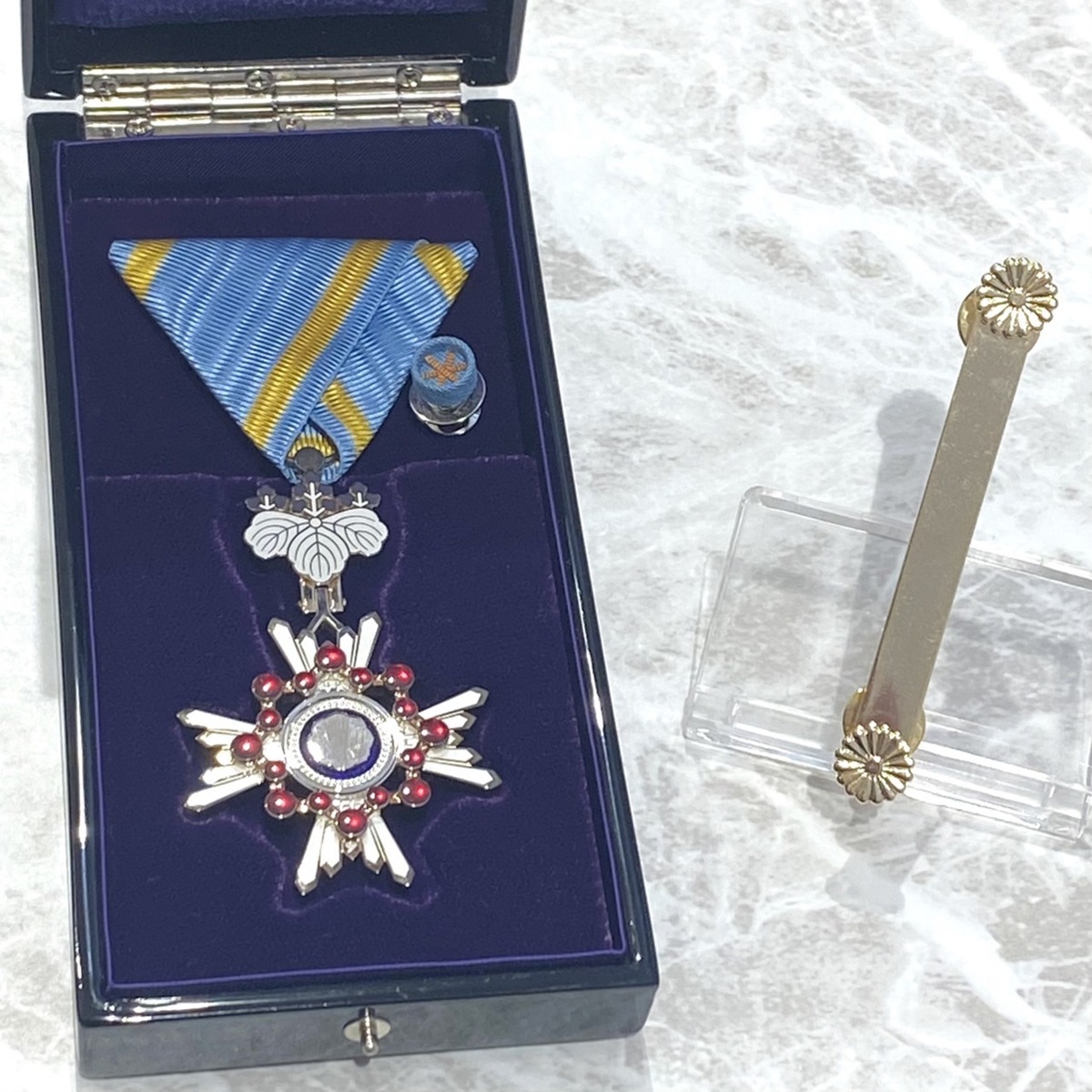 Yahoo!オークション - 1円スタート 勲章 瑞宝単光章 略綬付き ケース付