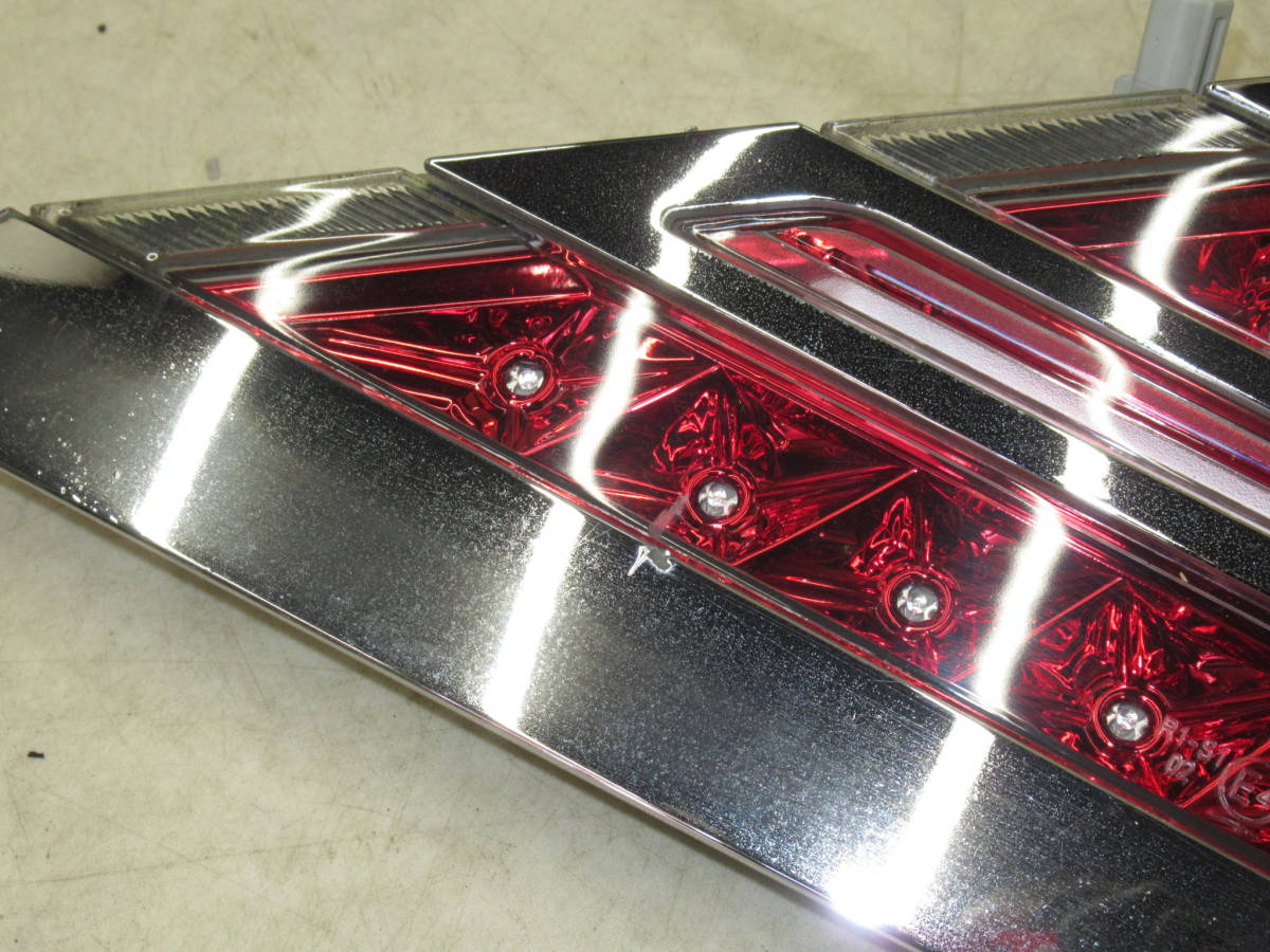 全国送料無料 トヨタ20系アルファード・ヴェルファイア用Valenti