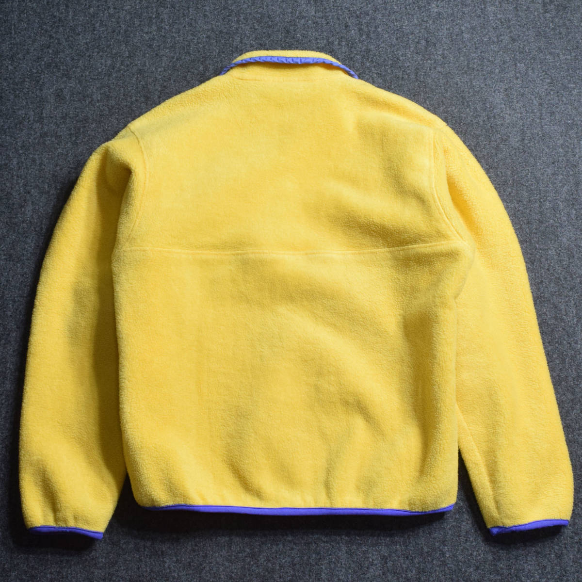 レア CANADA製 パタゴニア 90sビンテージ シンチラ イエロースナップT