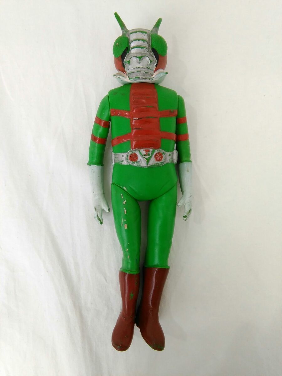 Yahoo!オークション - 【ジャンク】仮面ライダーV3 パチ ソフビ 約30cm