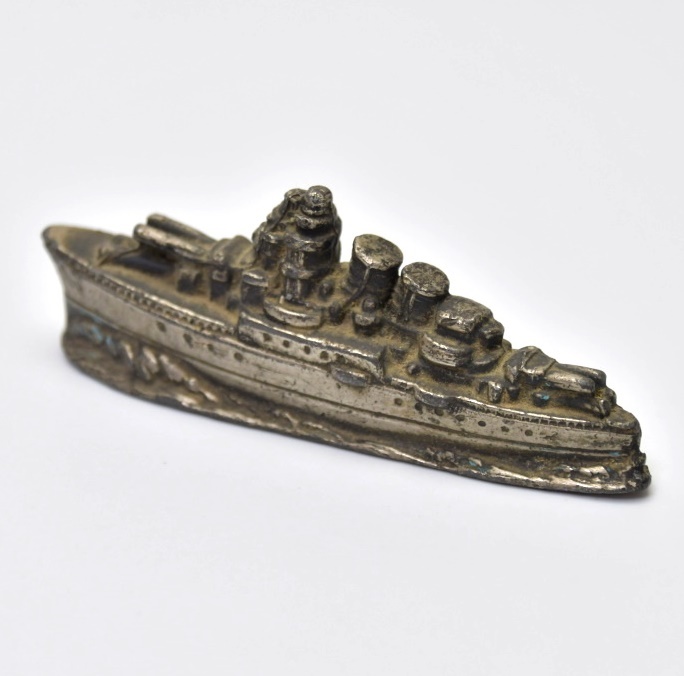 Yahoo!オークション - 541 グリコ おまけ 軍艦型 文鎮 玩具 昭和レトロ