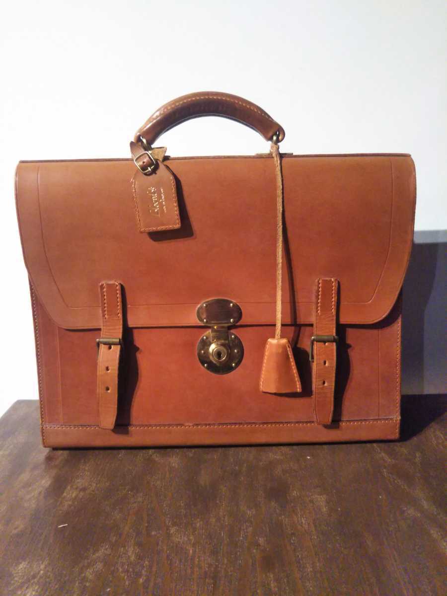 Yahoo!オークション - 極美品 最高級 ロイズラゲッジ Lloyd's 厚革ブラ