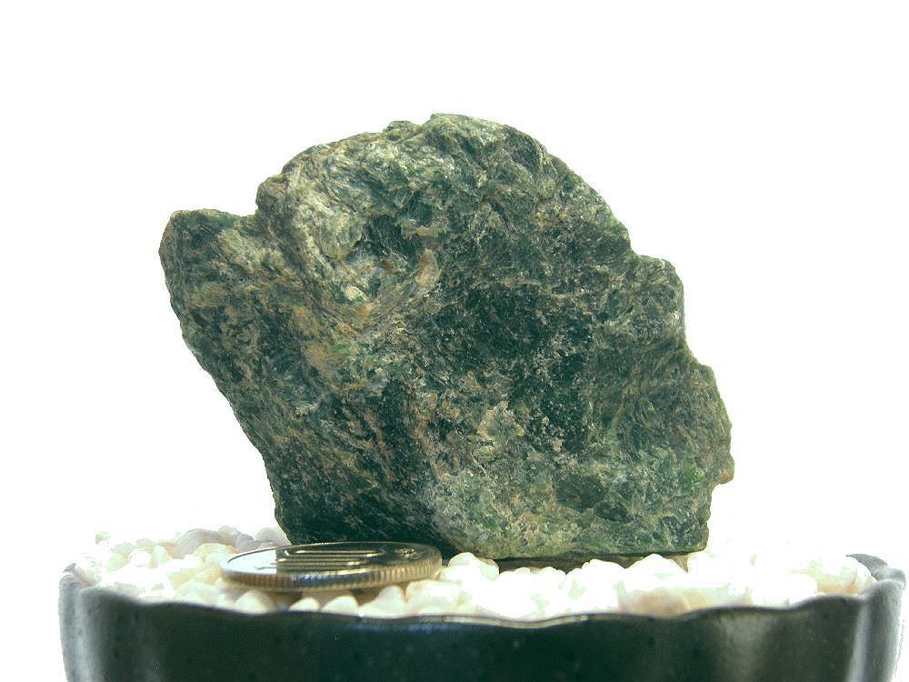 Yahoo!オークション - 糸魚川翡翠原石 金山谷採取【鉱物標本】緑閃石・