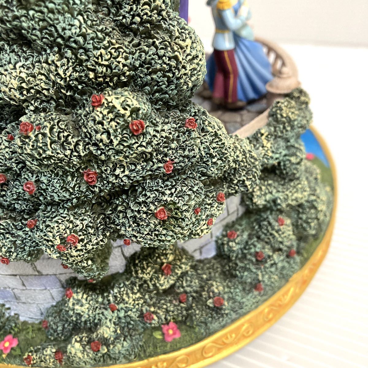 送料無料 ディズニー プリンセス オルゴール スノードーム スノー