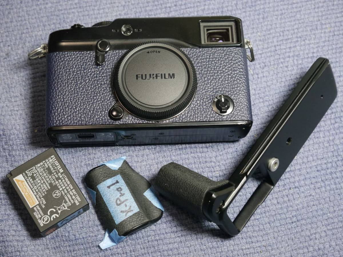 Yahoo!オークション - USED・リメイク商品 FUJIFILM X-Pro1 Body 充電