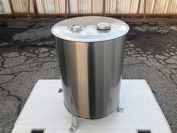 Yahoo!オークション - 長府 オイルタンク ステンレス 丸型 長府製作所