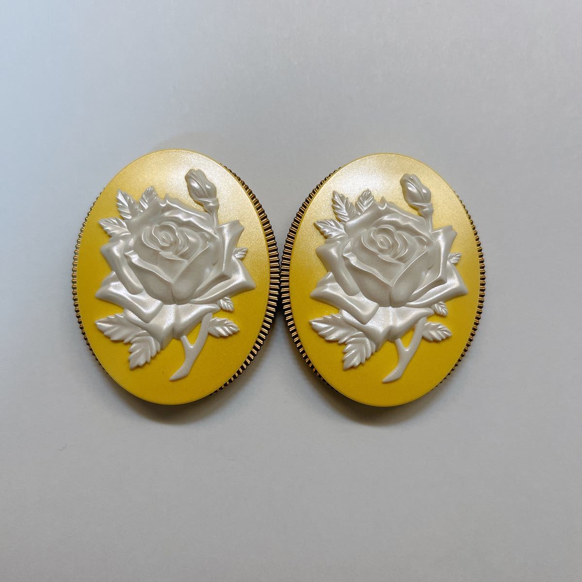 レ・メルヴェイユーズ ラデュレ プレスト チークカラー N 01